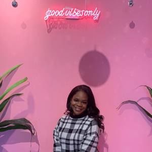 Meet your Posher, Megan